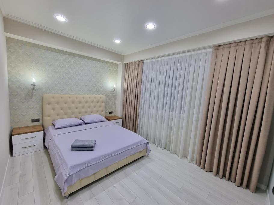 Grand Excelent New Ultra Central Apartments คีชีเนา ภายนอก รูปภาพ